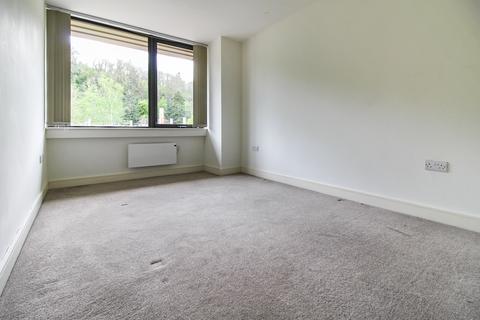 1 bedroom flat to rent, Catteshall Lane, Godalming GU7