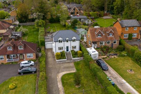 5 bedroom detached house for sale, Rayners Avenue, Loudwater, HP10