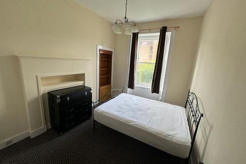 2 bedroom flat to rent, St David Street, Brechin DD9