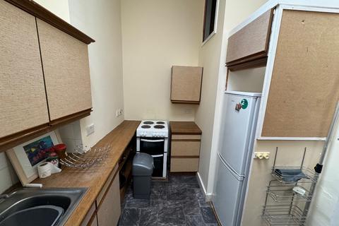 2 bedroom flat to rent, St David Street, Brechin DD9