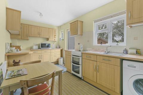 4 Cecil Crescent, Hatfield, AL10 0HF