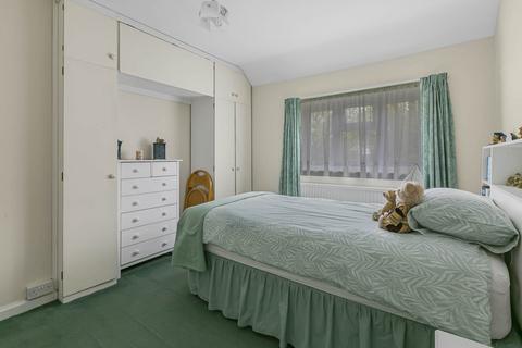 4 Cecil Crescent, Hatfield, AL10 0HF