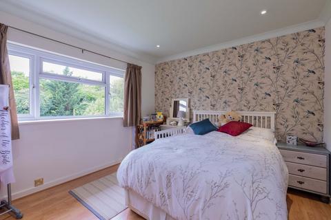 56 Bannard Road, Maidenhead, SL6 4NR
