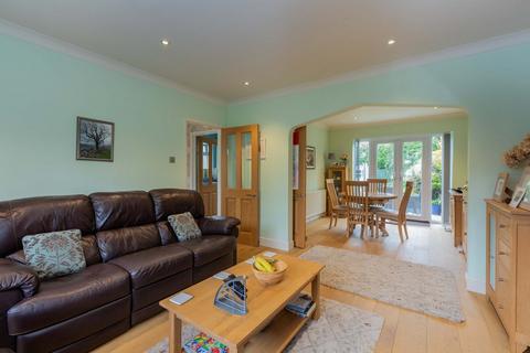 56 Bannard Road, Maidenhead, SL6 4NR