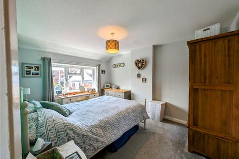 19 Aldermere Road, Kidderminster, DY11 5HN