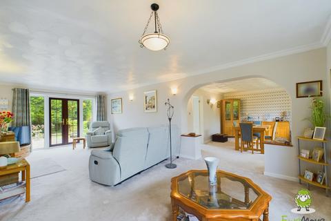 90 Roman Road, Basingstoke, RG23 8HB