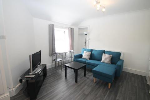 2 bedroom flat to rent, Seaton Avenue, Plymouth PL4