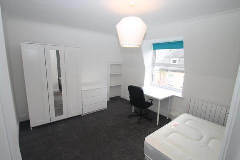 2 bedroom flat to rent, Seaton Avenue, Plymouth PL4