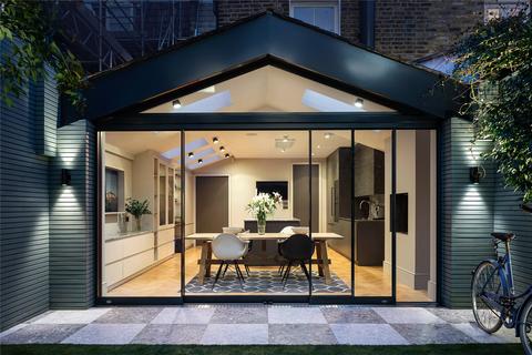18 Parsons Green Lane, London, SW6 4HS