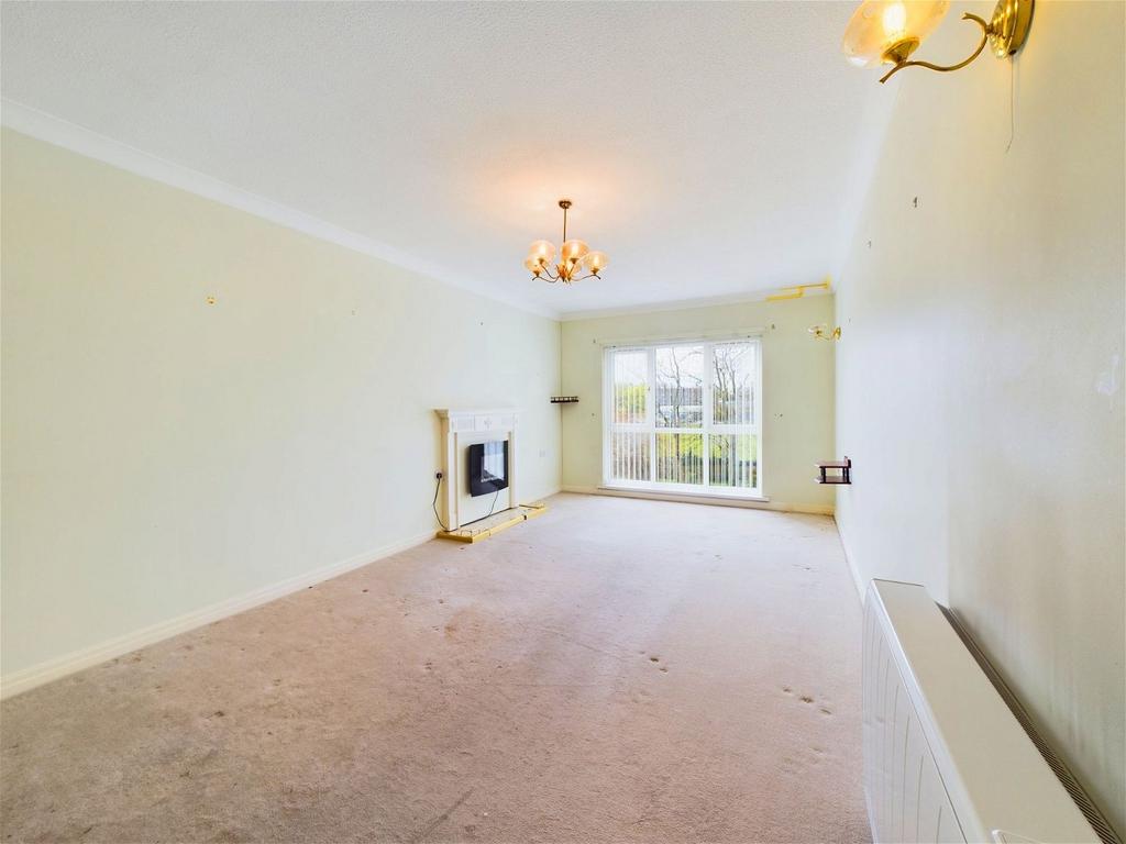 The Fountains, Green Lane, Ormskirk 1 bed flat for sale £105,000
