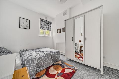 1 bedroom apartment to rent, Garthorne Road London SE23