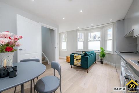3 bedroom flat to rent, First Floor Flat, London, W10