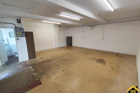 Warehouse to rent, 15 Southcourt Road, Worthing, West Sussex, BN14