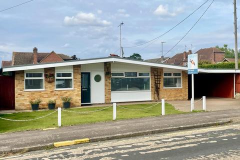 4 bedroom detached bungalow for sale, Bellevue Road, Billericay, CM12