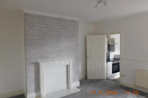 3 bedroom terraced house to rent, Collingwood Street, Hebburn, Tyne and Wear, NE31