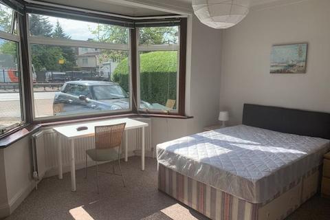 House share to rent, Hendon Way, Golders Green NW2