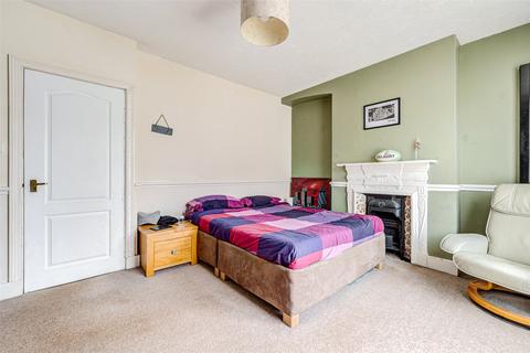 20 Cobden Road, Worthing, BN11 4BD