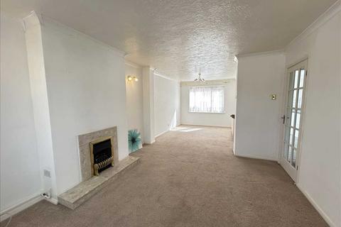 3 bedroom terraced house to rent, Valley View, Greenhithe, Dartford
