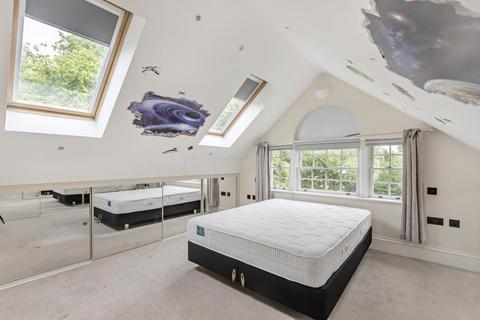 5 bedroom detached house for sale, Lake Farm House,  Mongewell Park,  Mongewell,  Wallingford OX10,  OX10