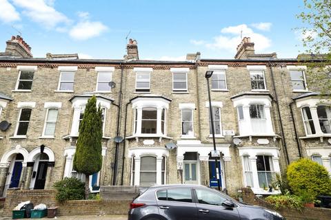 3 bedroom apartment for sale, Tabley Road, London, N7