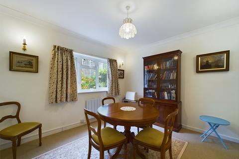 5 bedroom detached house for sale, Kentwood Hill, Tilehurst, Reading, RG31