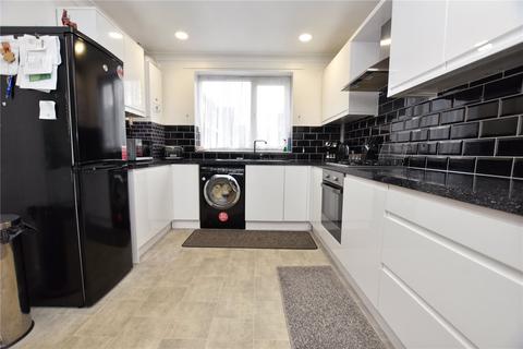 2 bedroom end of terrace house for sale, Manchester Road, Bury, Greater Manchester, BL9