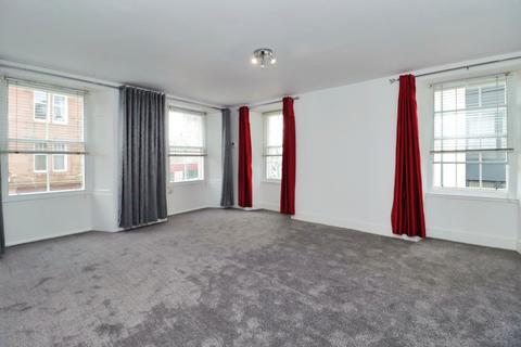 1 bedroom flat for sale, High Street, Kirkcaldy, KY1