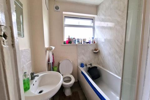 2 bedroom flat to rent, Harrow, London HA1