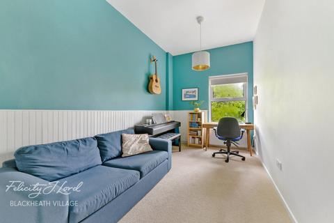 33c Eastdown Park, London, SE13 5HU