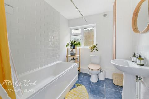 33c Eastdown Park, London, SE13 5HU