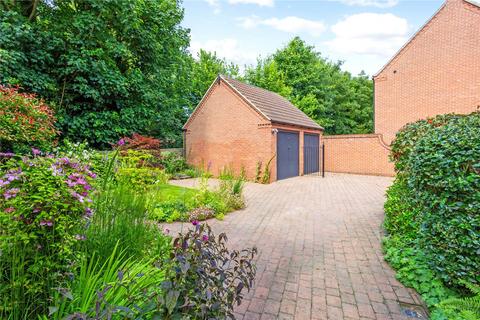 4 bedroom detached house for sale, Burton Cliffe, Lincoln, Lincolnshire, LN1