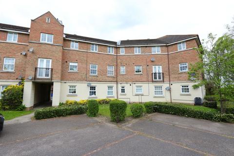 3 bedroom flat for sale, Carew Close, Chafford Hundred