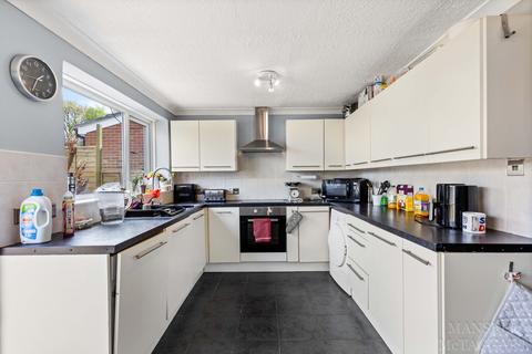 3 bedroom end of terrace house for sale, Crawley Down, Crawley RH10