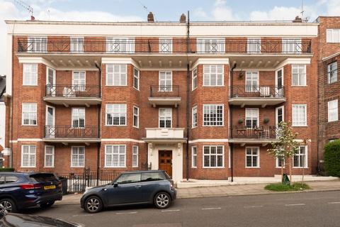 3 bedroom apartment to rent, Glenmore Road, London, NW3