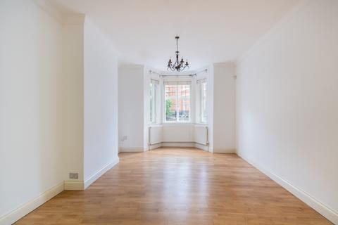 3 bedroom apartment to rent, Glenmore Road, London, NW3