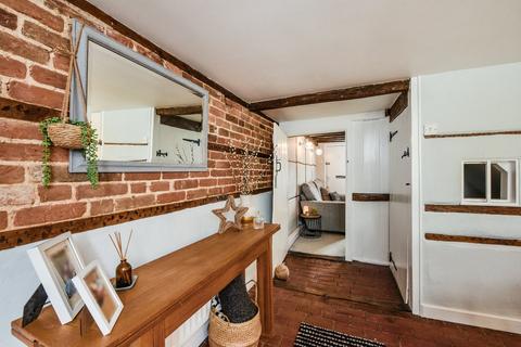 2 bedroom terraced house for sale, Butts Road, Alton, Hampshire