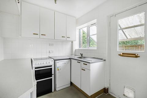 6 Abbott Road, Abingdon, OX14 2DT