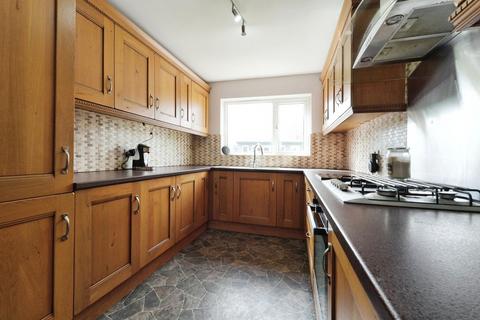 43 Station Lane, Thorpe, Wakefield, WF3 3DY