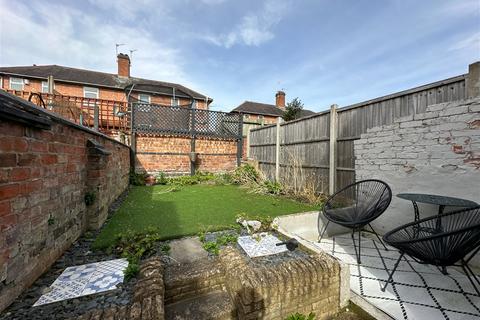 2 bedroom terraced house for sale, Rowan Street, Leicester