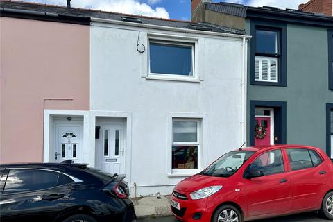 2 bedroom terraced house to rent, Cambrian Road, Neyland, Milford Haven, Pembrokeshire, SA73
