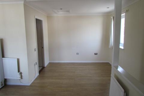 1 bedroom apartment to rent, Dashwood Avenue, High Wycombe HP12