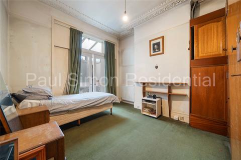 4 bedroom terraced house for sale, Venetia Road, London, N4