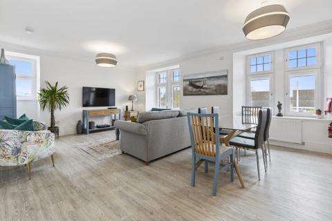 17 Marine House Muirfield Drive, Gullane, EH31 2ER