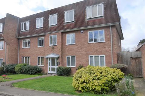2 bedroom flat to rent, Gridiron Place, Upminster RM14