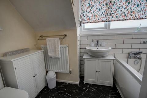 2 Rigg View, Stainsacre, Whitby, YO22 4NR