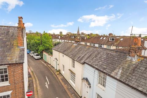 2 bedroom end of terrace house for sale, Cavendish Street, Chichester, West Sussex, PO19