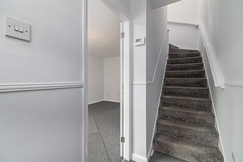 18 Donne Close, Kettering, NN16 9XS