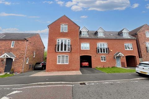 4 bedroom semi-detached house for sale, Edgefield, West Allotment, Newcastle upon Tyne, Tyne and Wear, NE27 0BT