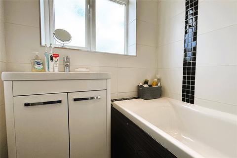 37 Ford Close, Ashford, TW15 3SB