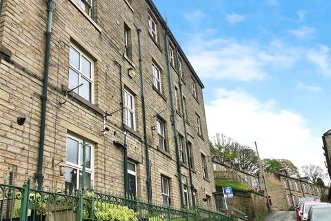 2 bedroom terraced house to rent, Quarry Mount, Back Lane, Holmfirth, Huddersfield, HD9